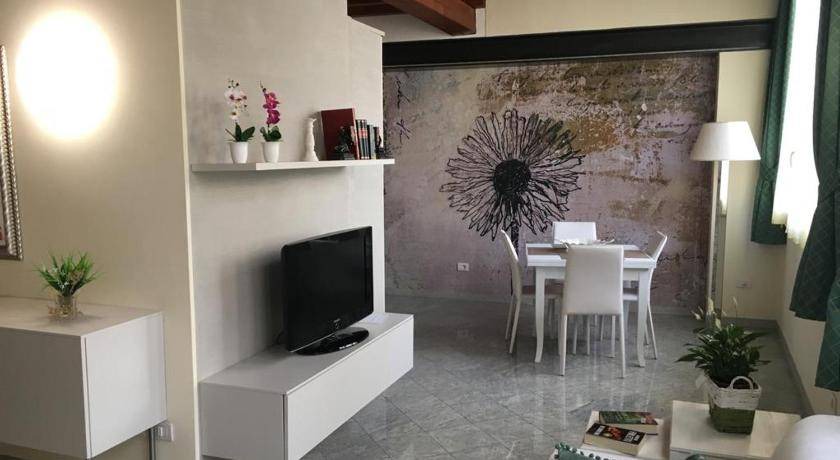 Volta Mantovana Apartment | 80 m² Apartment ∙ 1 bedroom ∙ 4 guests
