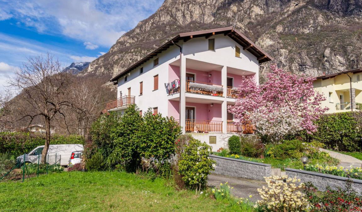 Novate Mezzola Apartment | 80 m² Apartment ∙ 3 bedrooms ∙ 6 guests