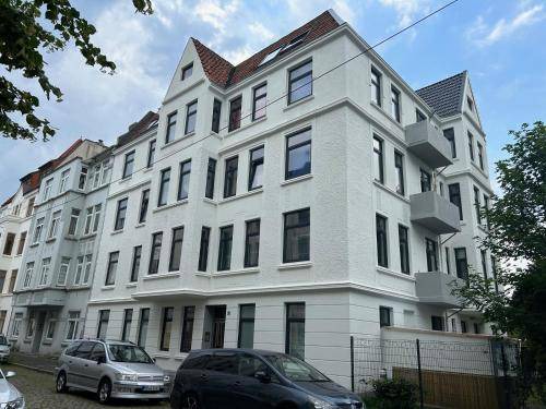 Goethestraße Apartment | 80 m² Apartment ∙ 2 bedrooms ∙ 7 guests
