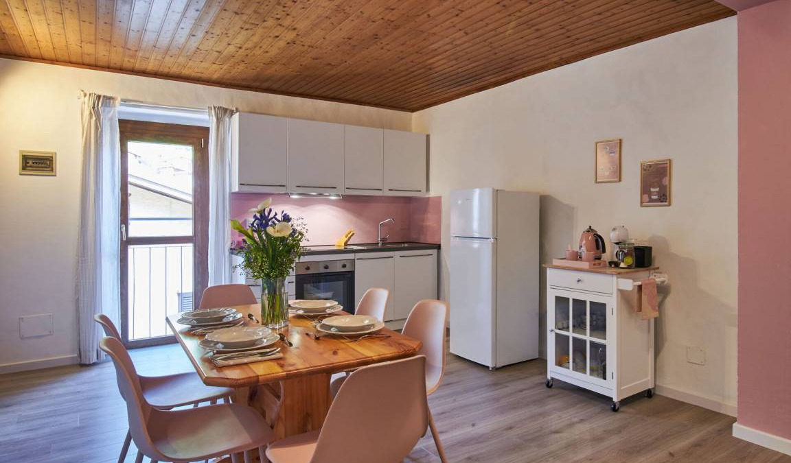 Claino Con Osteno Apartment | 80 m² Apartment ∙ 2 bedrooms ∙ 6 guests