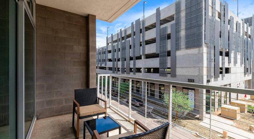 Riverside Apartment | 80 m² Apartment ∙ 2 bedrooms ∙ 4 guests