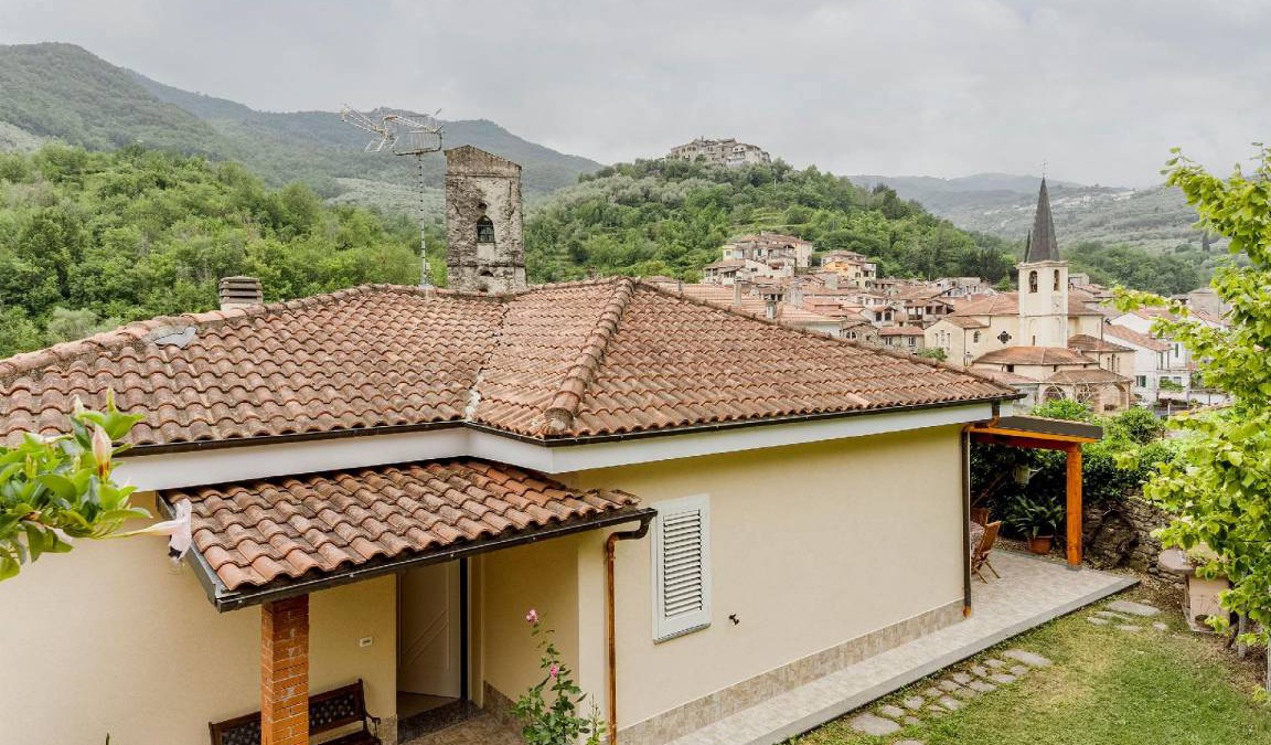 Borgomaro House | 80 m² House ∙ 2 bedrooms ∙ 5 guests