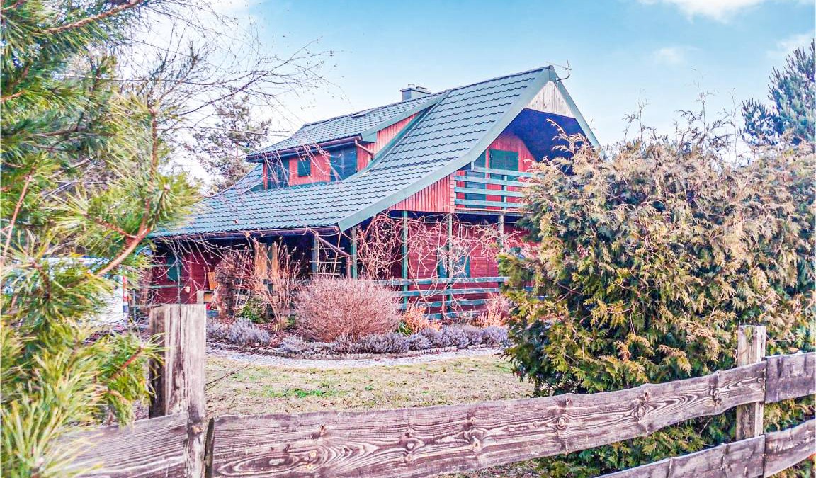 Pasym House | 80 m² House ∙ 2 bedrooms ∙ 8 guests
