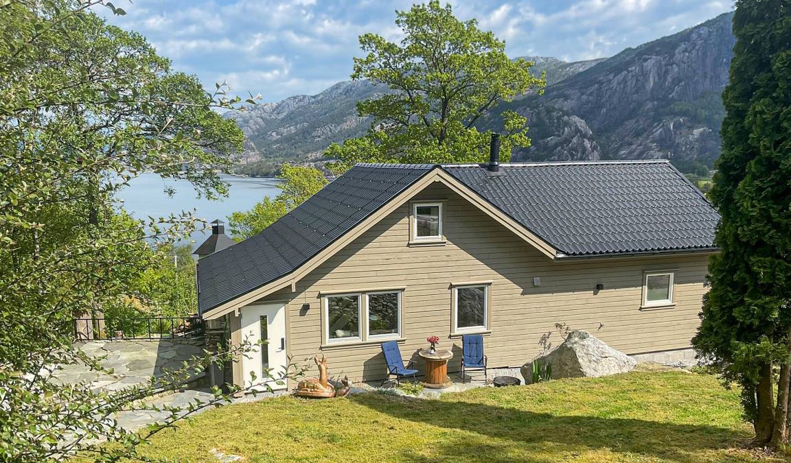 Forsand House | 80 m² House ∙ 3 bedrooms ∙ 6 guests