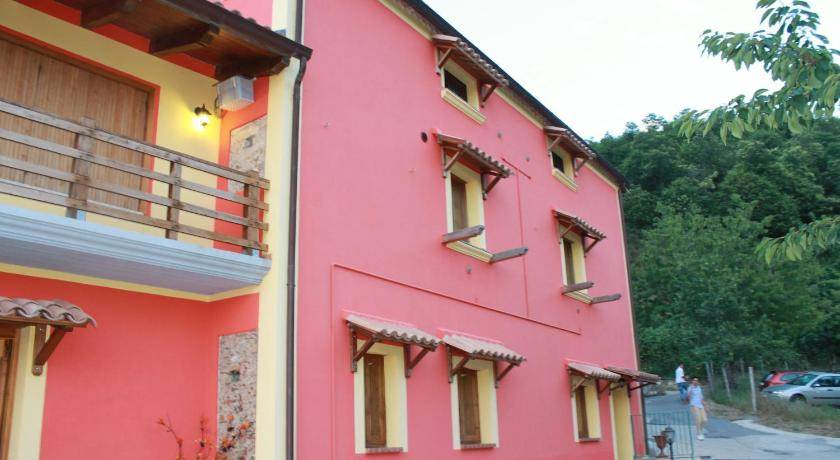 Celico House | 80 m² House ∙ 6 guests