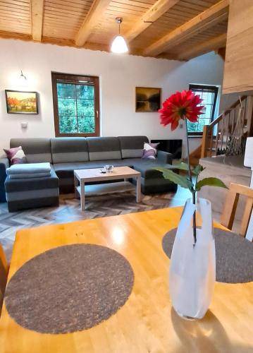 Przesieka House | 80 m² House ∙ 2 bedrooms ∙ 8 guests