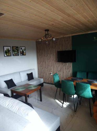 Olszanica Cabin | 80 m² Lodge ∙ 2 bedrooms ∙ 10 guests