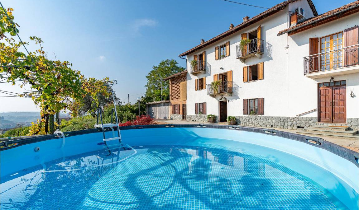 Priocca House | 80 m² Maisonette ∙ 2 bedrooms ∙ 5 guests