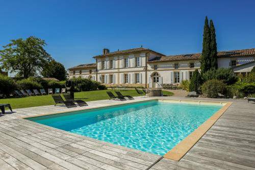 Cezac Bed & Breakfast | 800 m² Bed and breakfast ∙ 9 bedrooms ∙ 19 guests