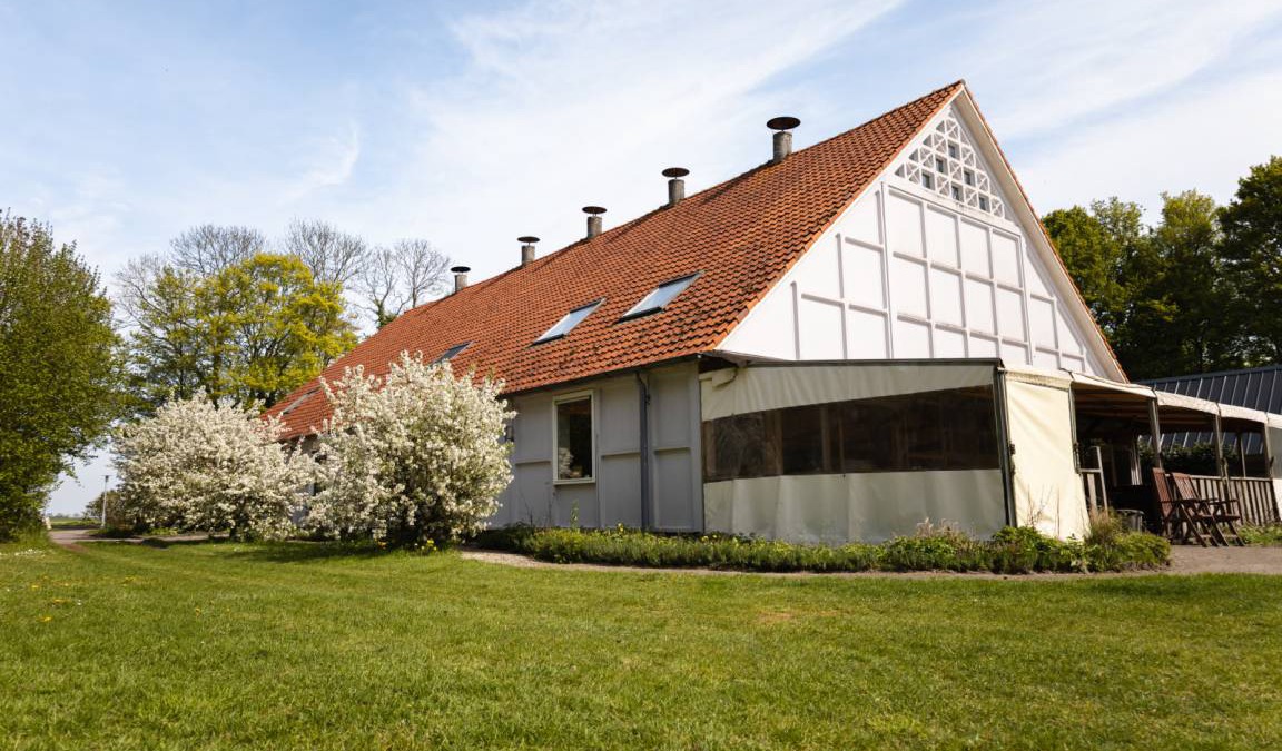 Baarlo House | 800 m² House ∙ 15 bedrooms ∙ 57 guests