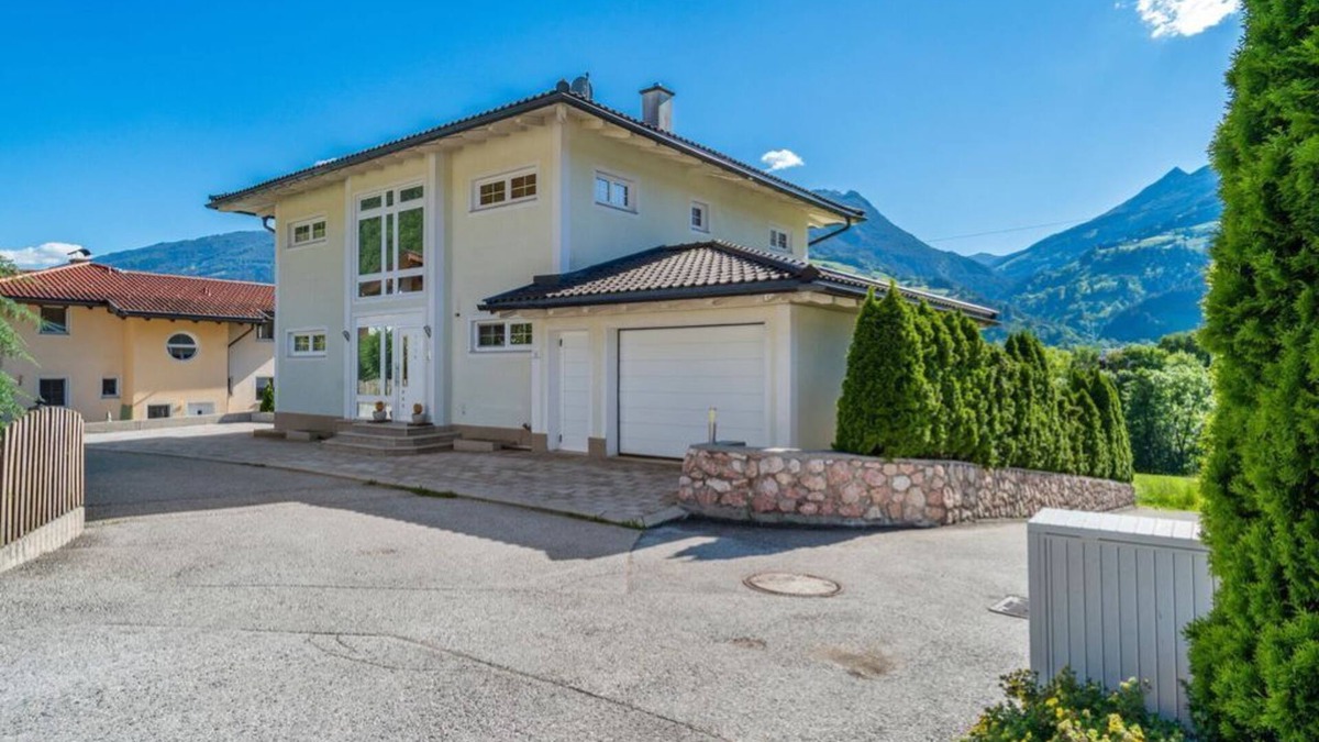Hart im Zillertal House | 80m ² apartments with south-facing terrace