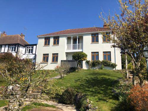 Hythe Apartment | 81 m² Apartment ∙ 3 bedrooms ∙ 6 guests