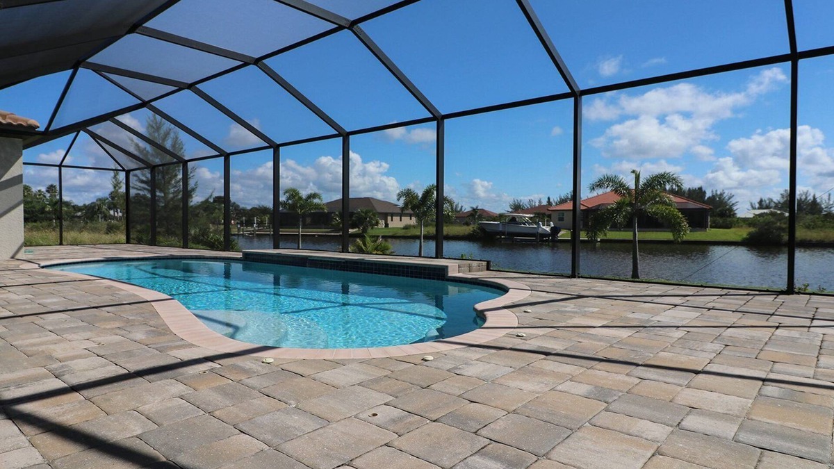 South Gulf Cove House | 8330 Tracy Circle