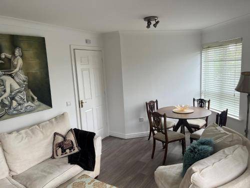 Swords Apartment | 84 m² Apartment ∙ 2 bedrooms ∙ 4 guests