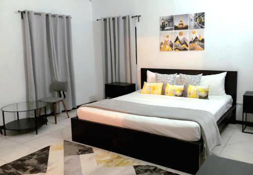 Charlestown Apartment | 84 m² Apartment ∙ 2 bedrooms ∙ 5 guests