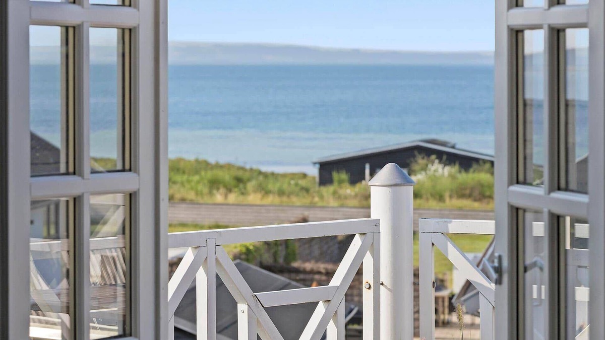 Vibæk Strand House | 8409 Ebeltoft - Mimosavej 1 1. sal