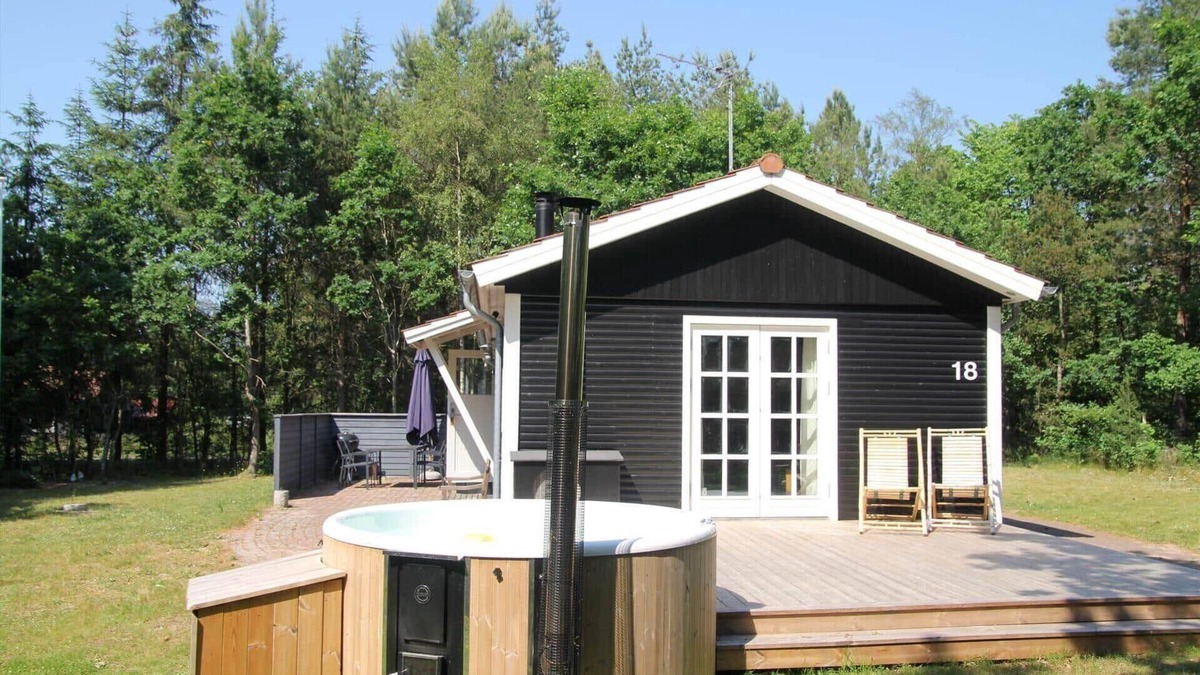 Øksenmølle House | 84107 Ebeltoft - Skovduevej 18