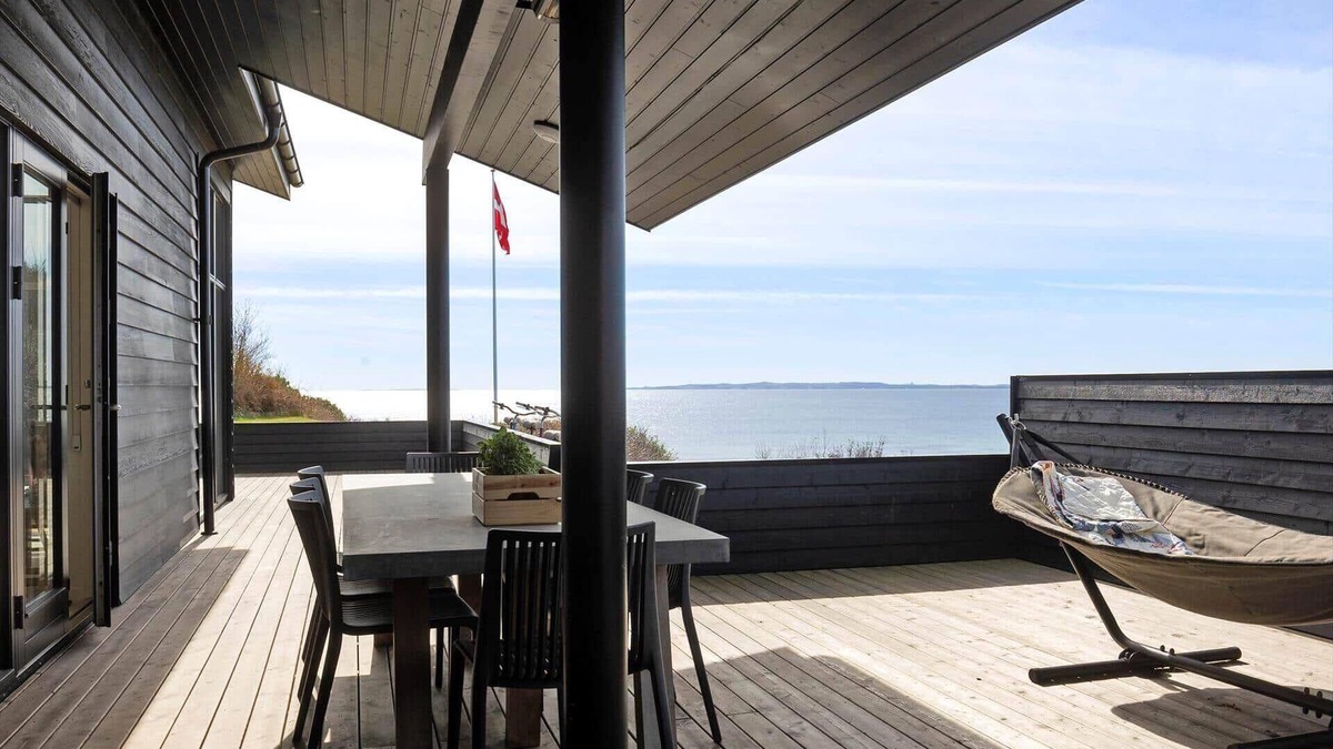 Egsmark Strand House | 84134 Ebeltoft - Kulmulevej 10
