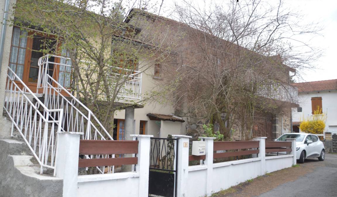 Ferrieres-Saint-Mary House | 85 m² House ∙ 2 bedrooms ∙ 5 guests