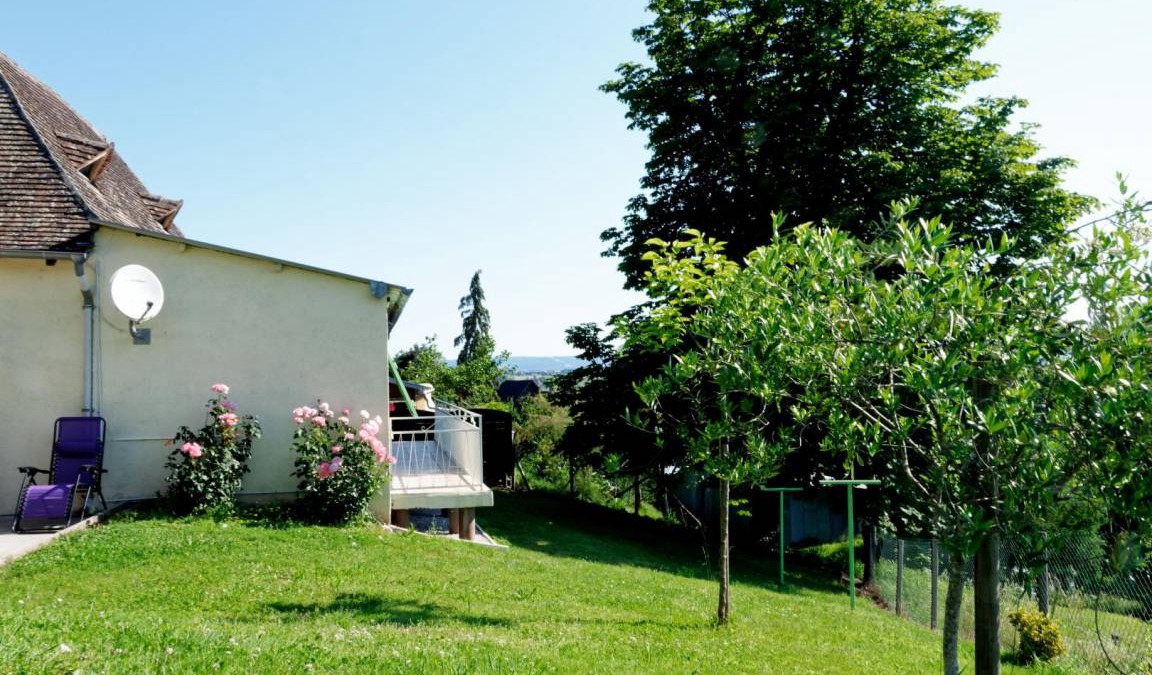 Saint-Cyprien House | 85 m² Gîte ∙ 2 bedrooms ∙ 4 guests
