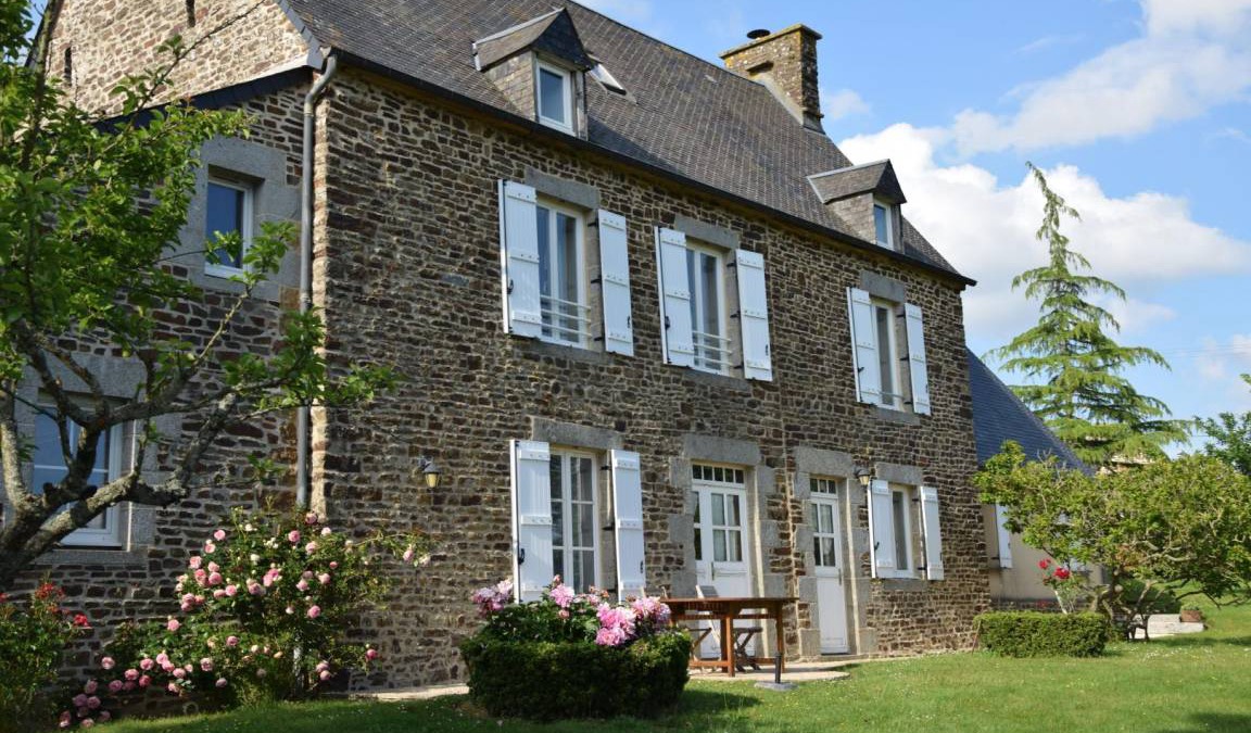 Le Mesnil-Ozenne House | 85 m² Gîte ∙ 3 bedrooms ∙ 6 guests
