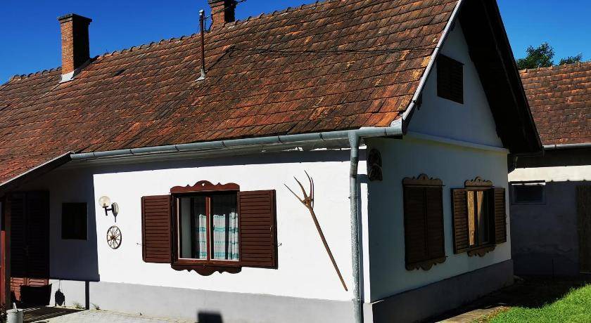 Hegyhatszentjakab House | 85 m² House ∙ 3 bedrooms ∙ 9 guests