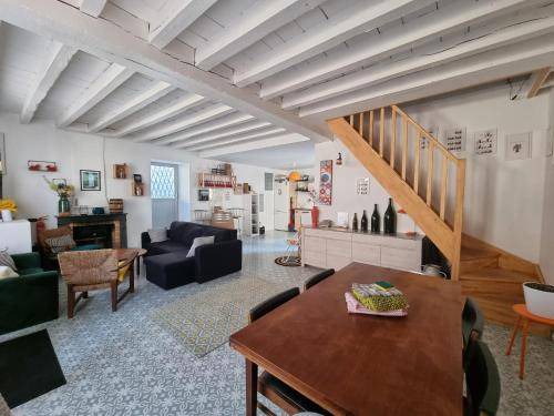 Sancerre House | 85 m² House ∙ 3 bedrooms ∙ 6 guests