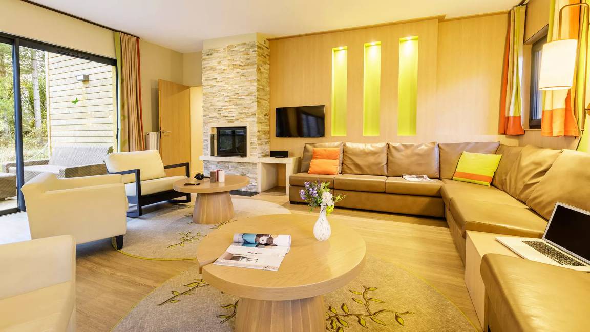 Curcay-sur-Dive House | 85 m² Mobile home ∙ 3 bedrooms ∙ 5 guests