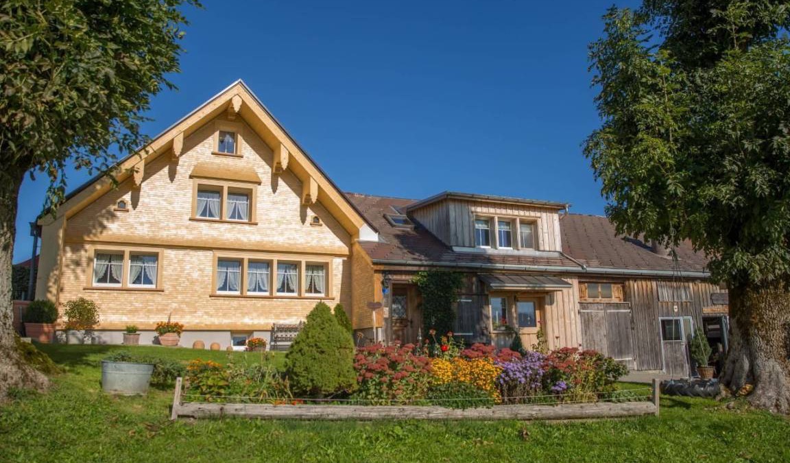 Schlatt-Haslen Apartment | 86 m² Apartment ∙ 2 bedrooms ∙ 4 guests