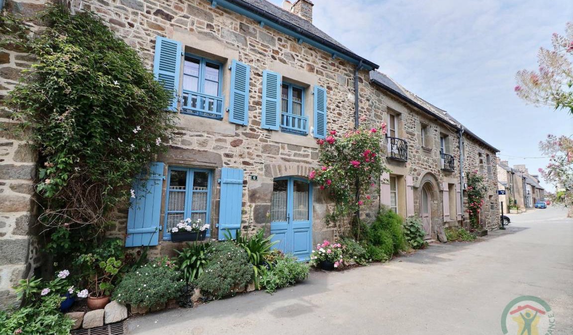 Saint-Suliac House | 86 m² Gîte ∙ 2 bedrooms ∙ 4 guests