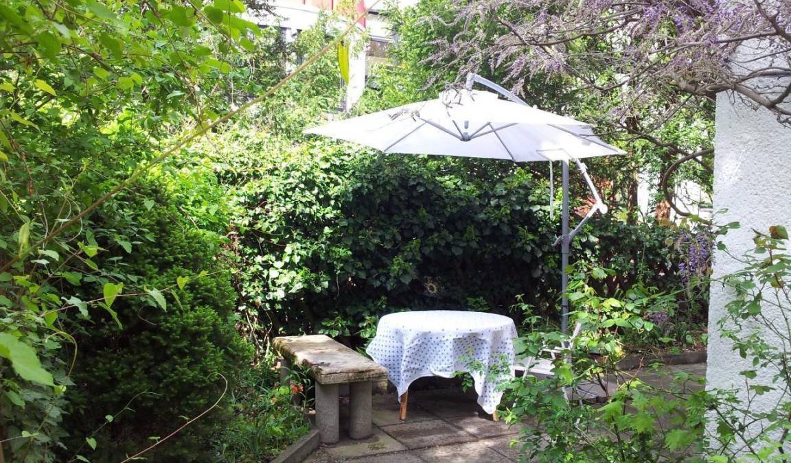 Charlottenburg House | 86 m² House ∙ 2 bedrooms ∙ 5 guests