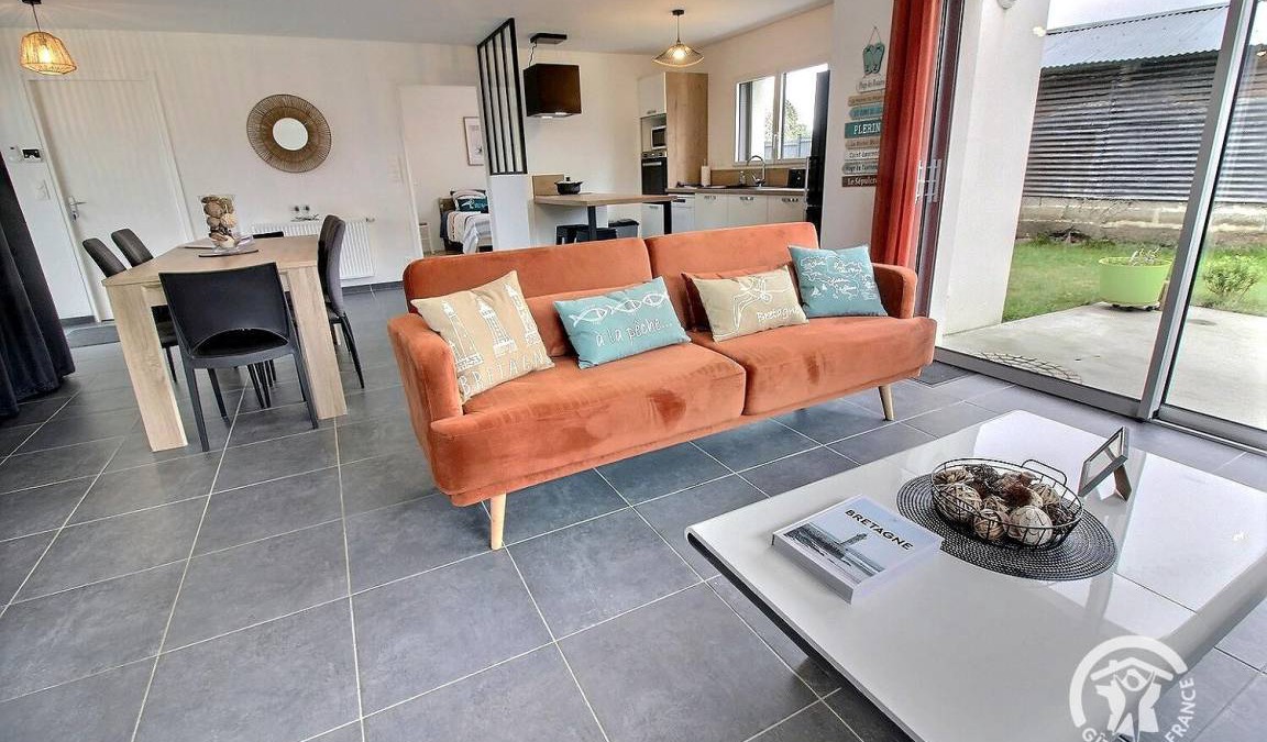 Plerin House | 87 m² Gîte ∙ 3 bedrooms ∙ 6 guests