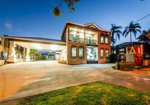 South Toowoomba Hotel | 88 m² Motel ∙ 3 bedrooms ∙ 127 guests