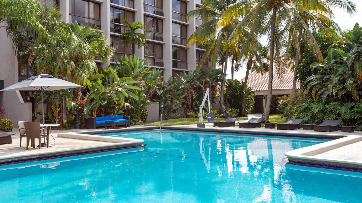 Villages of Palm Beach Lakes Hotel | 88 Palms Hotel & Event Center