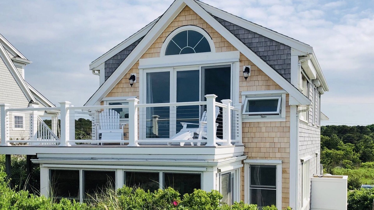 East Sandwich House | 89-2 Salt Marsh Rd -Oceanfront Cottage w/180° Cape Cod Bay Views & Balcony!