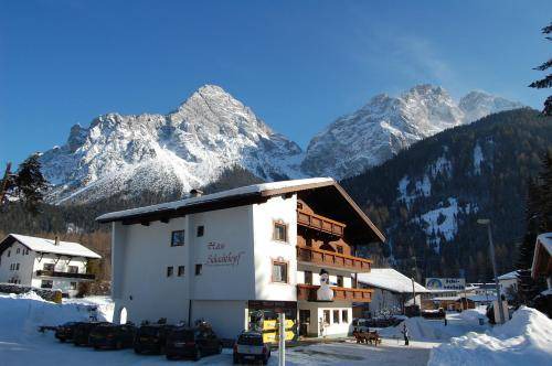 Biberwier Apartment | 89 m² Apartment ∙ 2 bedrooms ∙ 8 guests