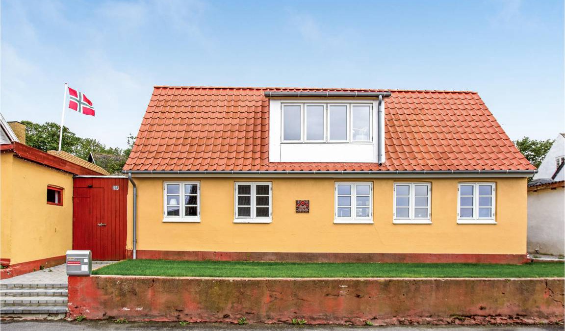 Tejn House | 89 m² House ∙ 2 bedrooms ∙ 6 guests