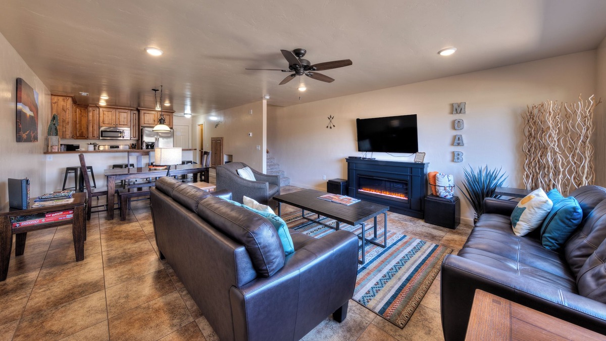Moab South Valley House | 8A2 Rim Vista Oasis - Stunning Open Views and Private Patio