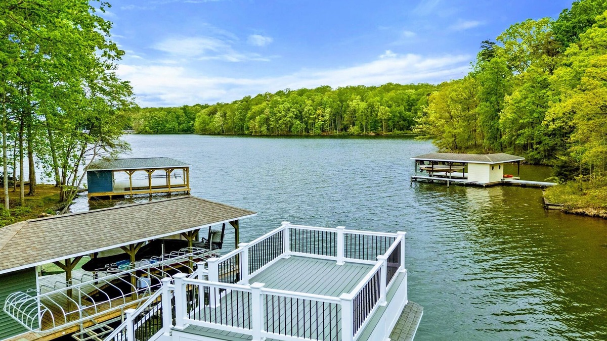 Bumpass House | 8BR Lakefront Retreat, Pool, Boat Dock, Hot Tub