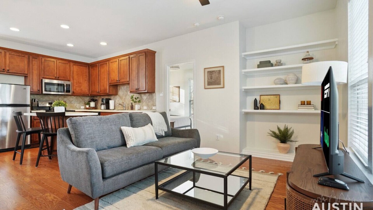 Clarksville House | 8th #C xxxxxxxxxxxxx