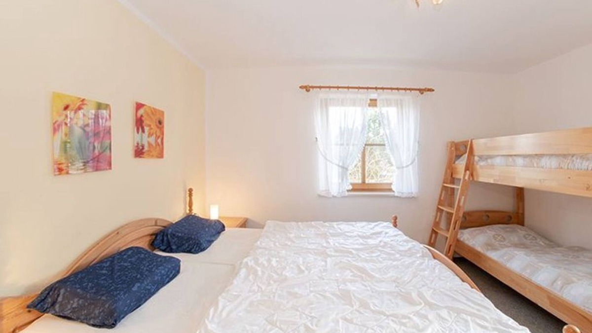 Reichenbach Apartment | 9-3 - cozy vacation apartment for 4 persons with balcony - Holiday apartments in the