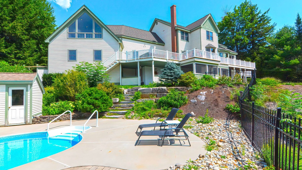 Sunday River Area House | 9 Bedroom Estate, Sleeps 24, Heated Pool, Hot Tub, Movie Theater, Game Room
