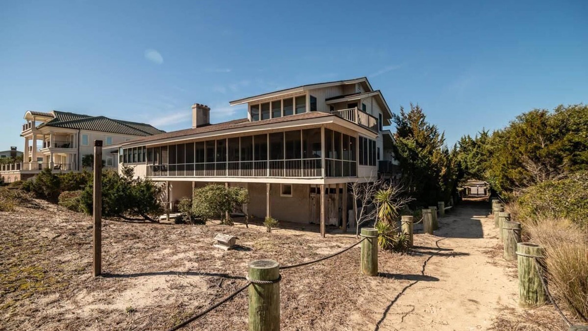 Debordieu Colony House | 9 Bedroom Oceanfront Beach House in Debordieu