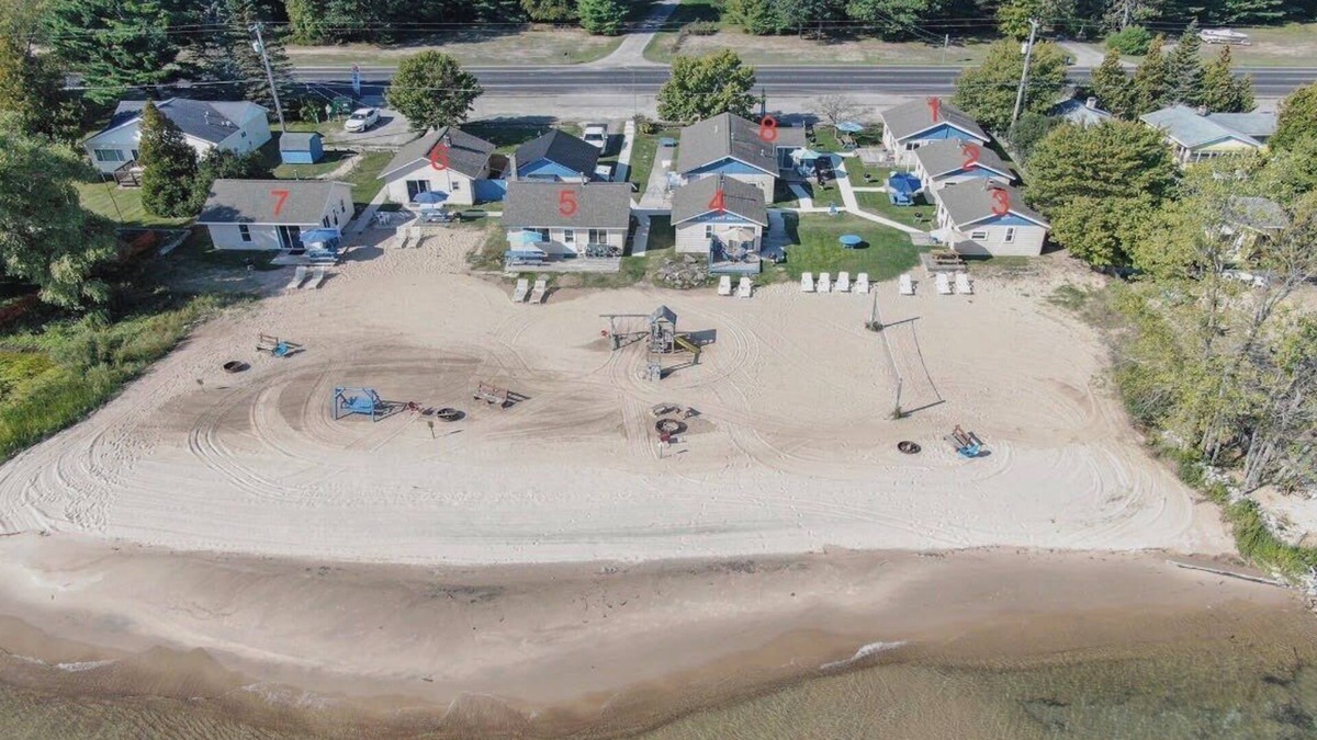 Oscoda Cabin | 9 cottages on the beach of Lake Huron!