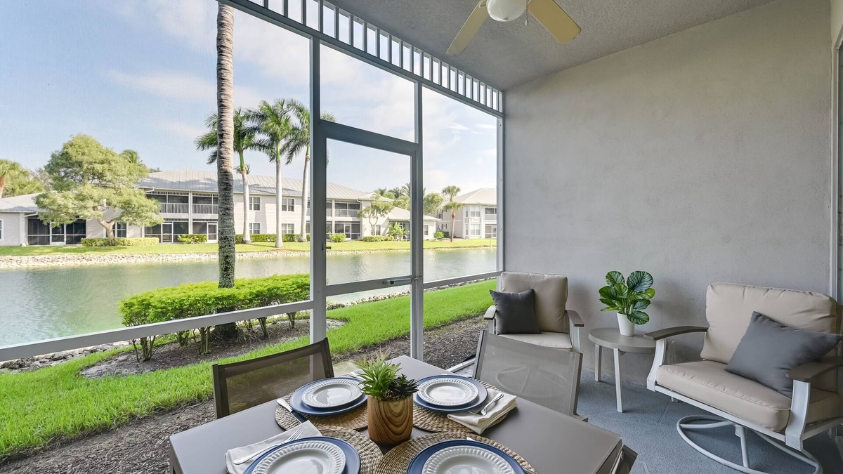 Naples Condo | 9 Mi to Beach: Naples Golf Getaway w/Pool Access!