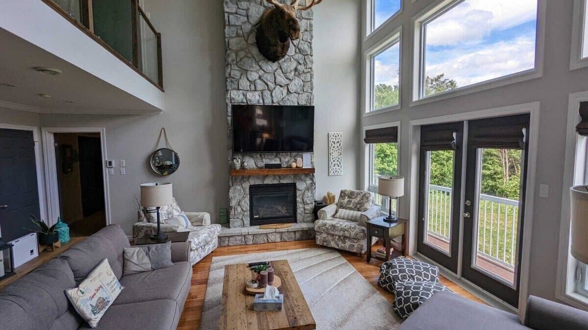 Little Rapids Ski Chalet | 9 Moose Lane - Humber Valley Resort