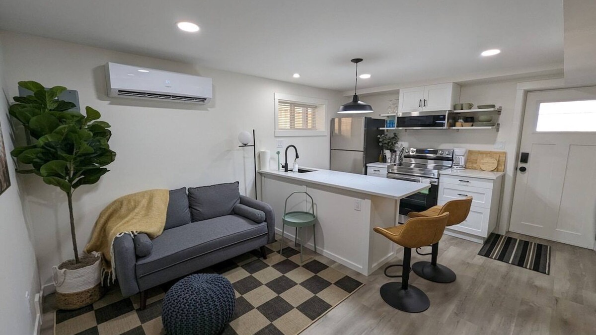 Kamloops Apartment | 90 Day+ Studio Basement Suite