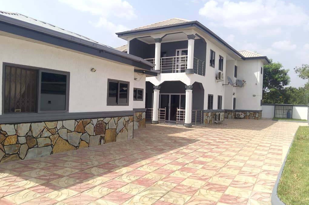 Adentan Apartment | 90 m² Apartment ∙ 3 bedrooms ∙ 6 guests