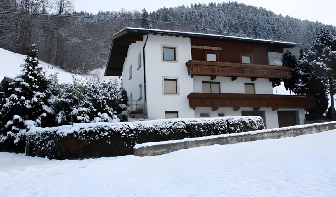 Holdernach Apartment | 90 m² Apartment ∙ 3 bedrooms ∙ 7 guests