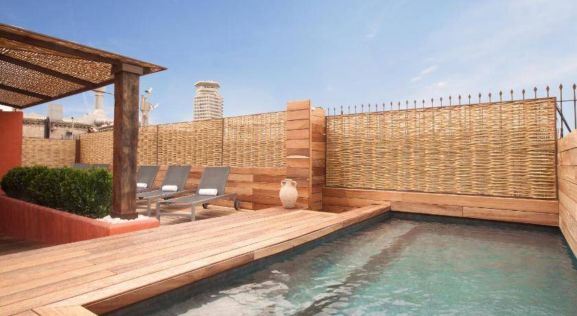 Gothic Quarter Apartment | 90 m² Apartment ∙ 3 bedrooms ∙ 8 guests